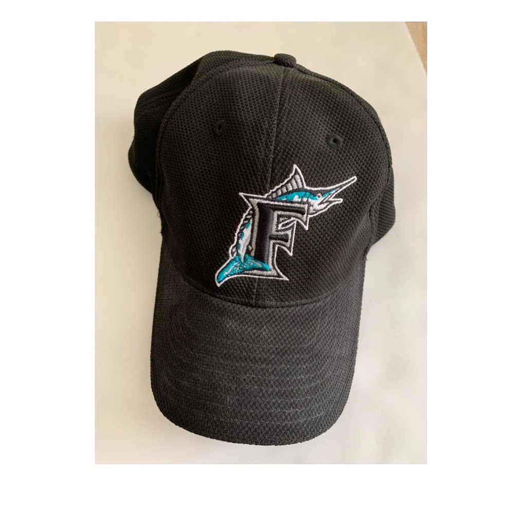 AUTHENTIC Florida MARLINS cap